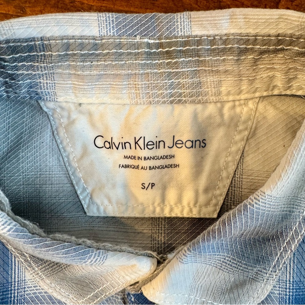 Calvin Klein Jeans. Blue and White‎ plaid Men’s Shirt. Size Small - Picture 8 of 11